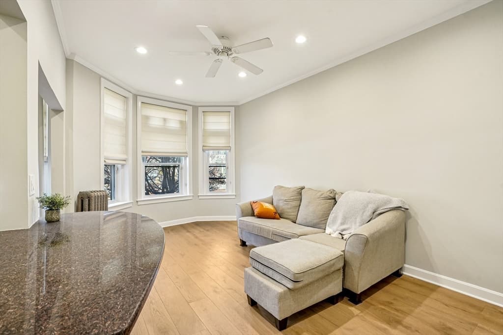 Condominium at 1870 Commonwealth Ave # 1, Boston MA 02135, Boston, photo 3 of 13