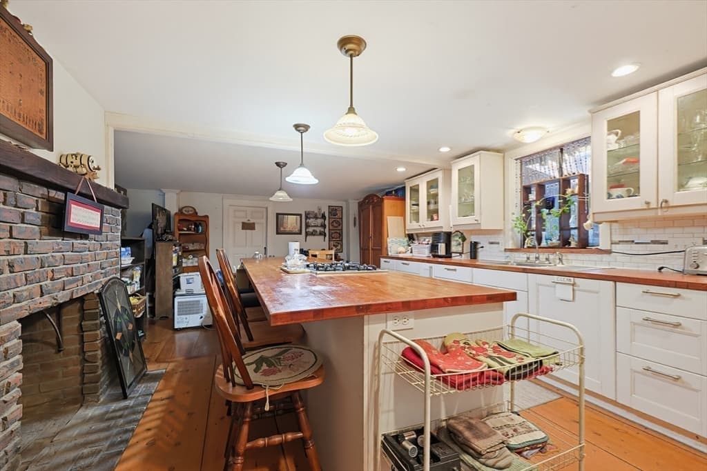 728 South Main Street, Raynham MA 02767 photo 16