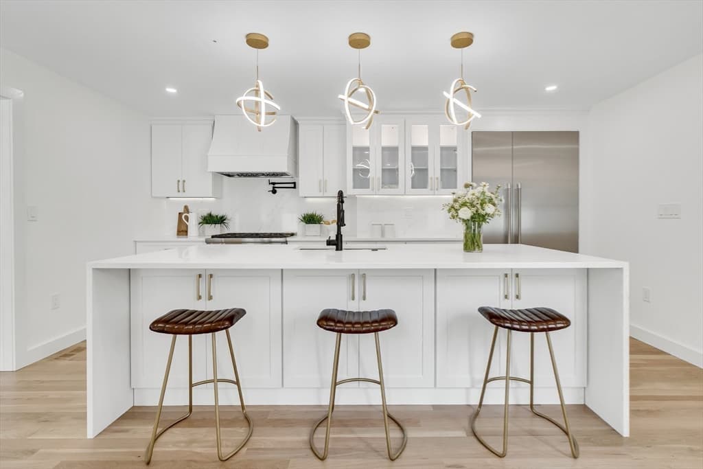 196 Prospect St, Cambridge MA 02139 photo 9