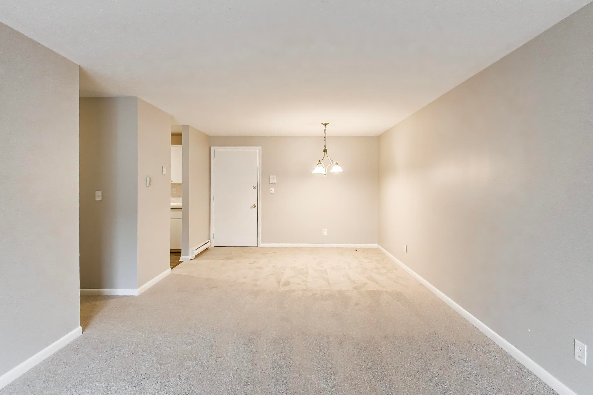 Condominium at 200 Manning Street # 27C, Hudson MA 01749, Hudson, photo 4 of 17