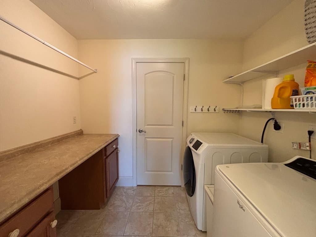 155 Ousamequin Pnes, East Bridgewater MA 02333 photo 23
