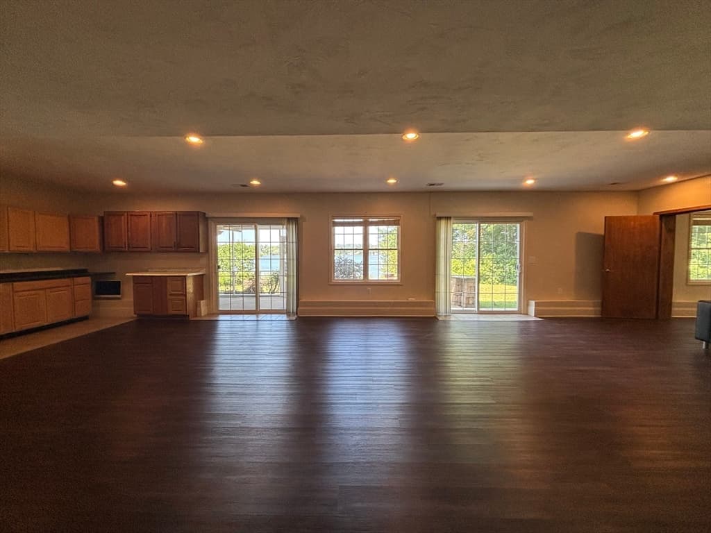 155 Ousamequin Pnes, East Bridgewater MA 02333 photo 34
