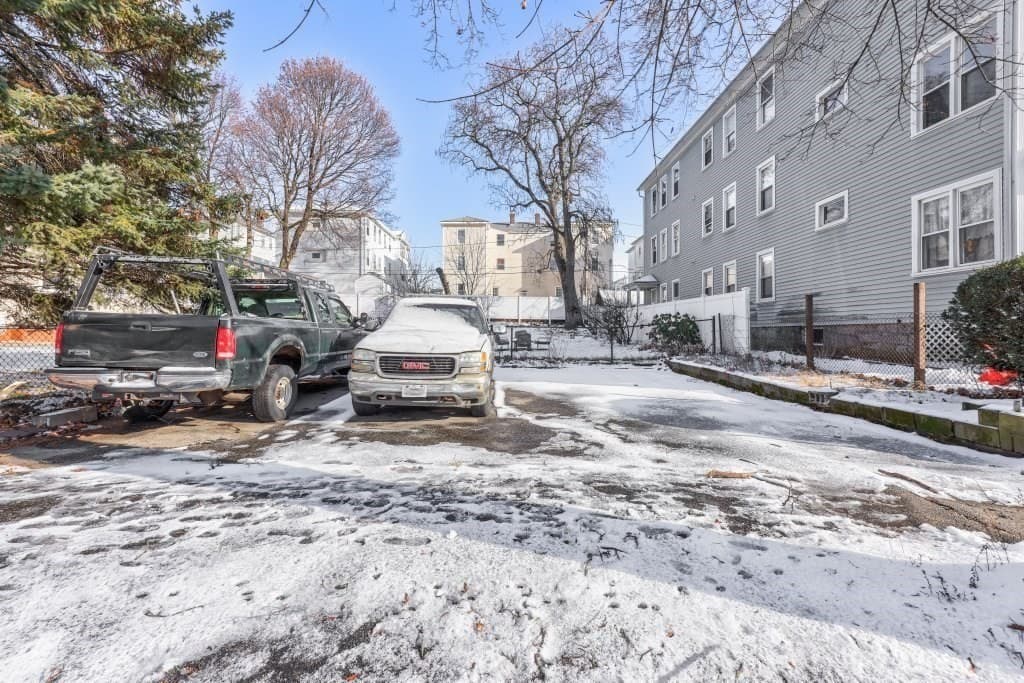 229 Fairmont Ave, Worcester MA 01604 photo 31