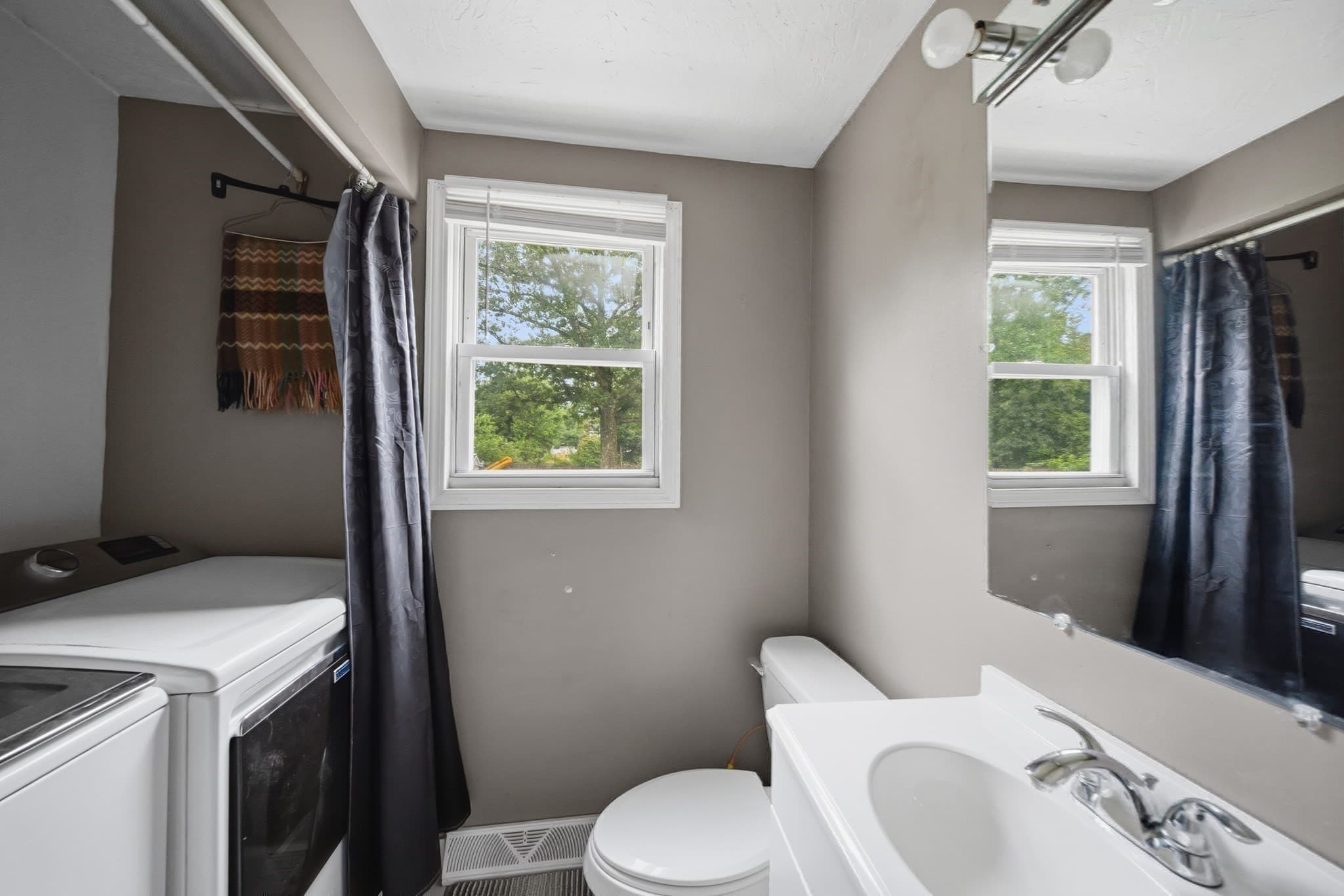 Single Family Residence at 12 Harjean Rd, Billerica MA 01821, photo 22 of 27