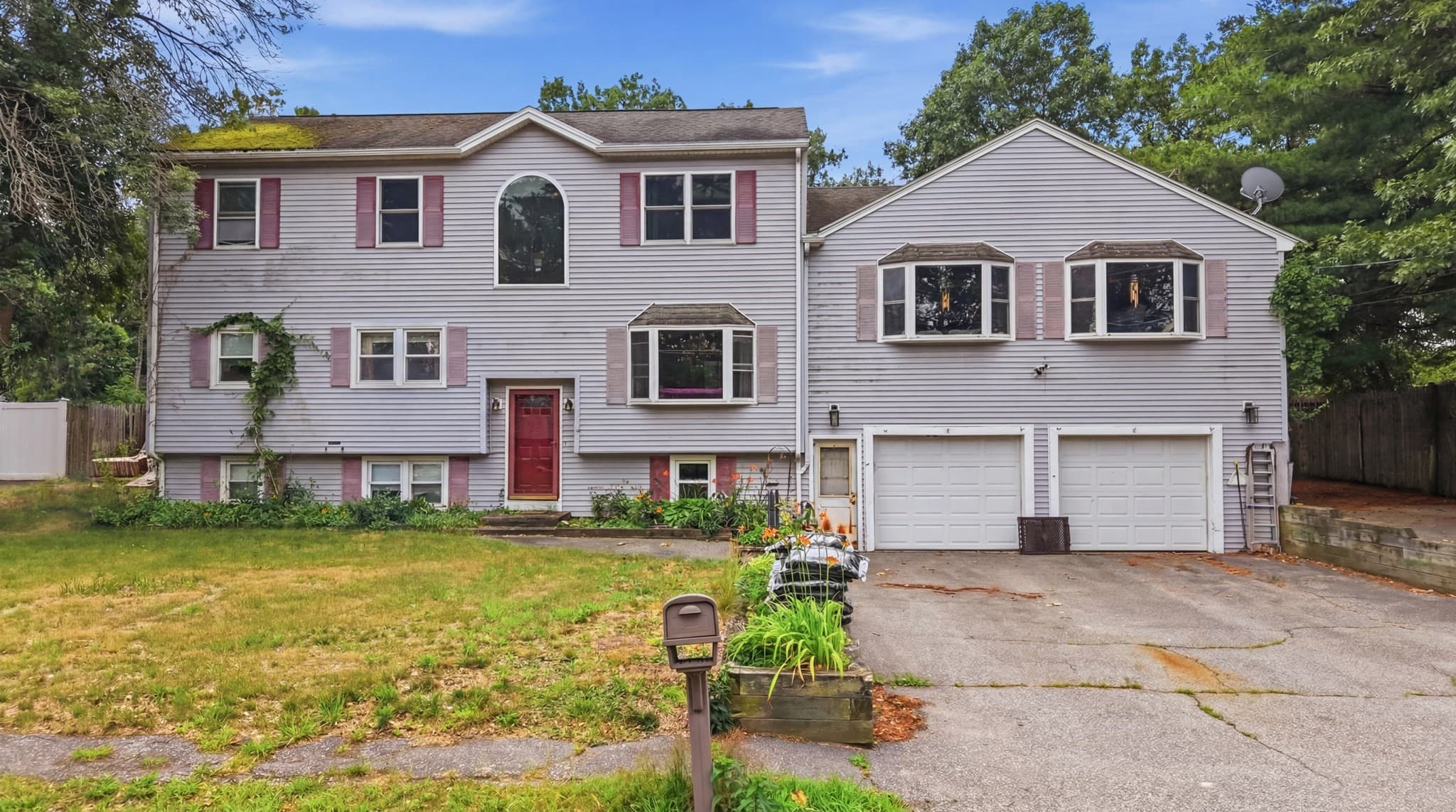 12 Harjean Rd, Billerica MA 01821