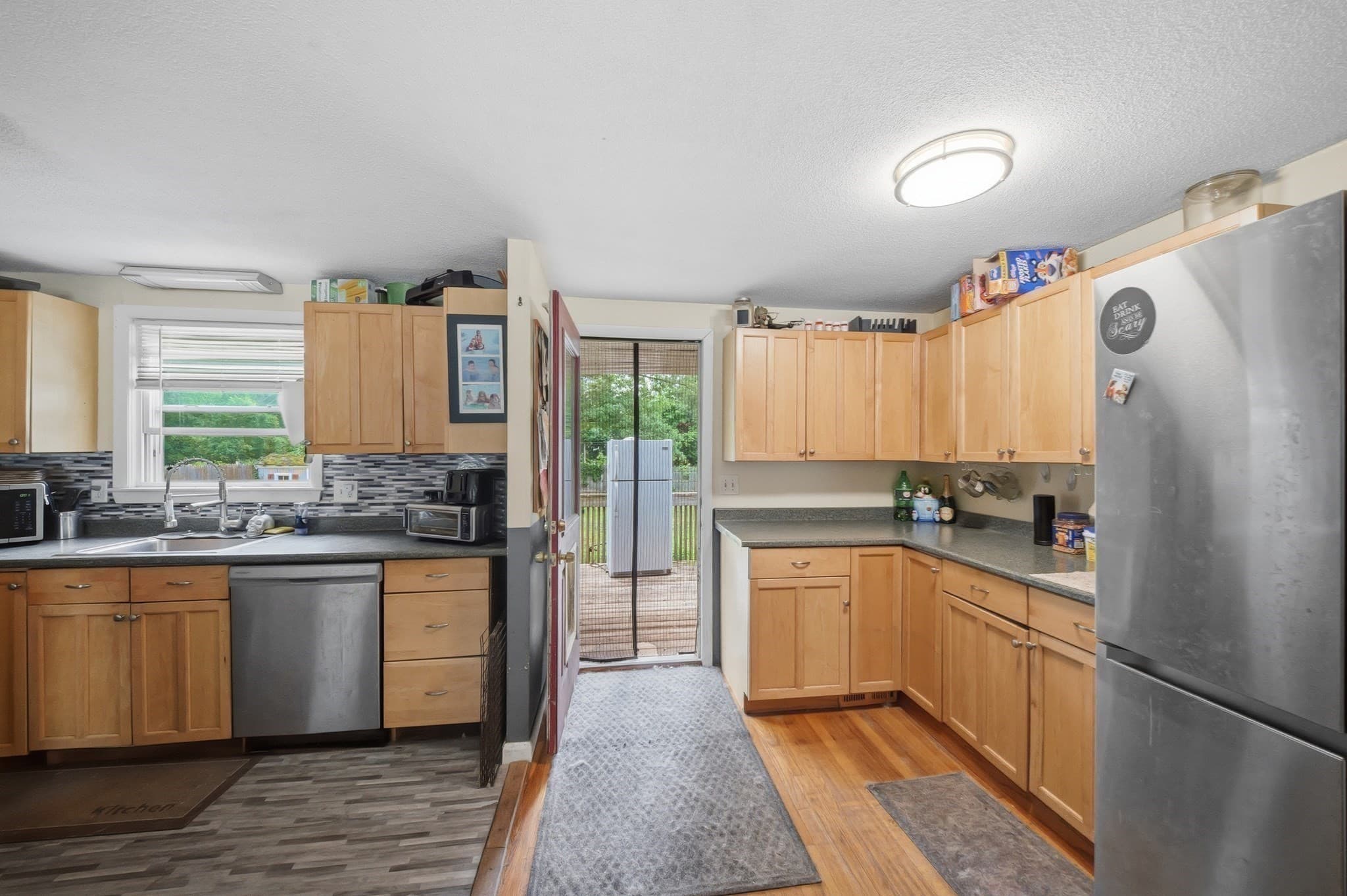 Single Family Residence at 12 Harjean Rd, Billerica MA 01821, photo 9 of 27