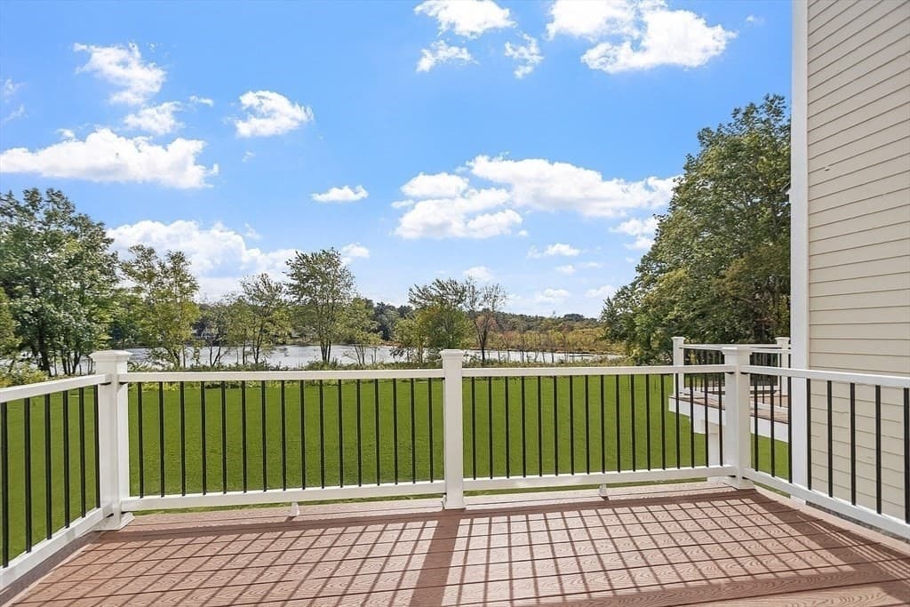 Condominium at 206 W Main St # 4, Georgetown MA 01833, Georgetown, photo 4 of 25