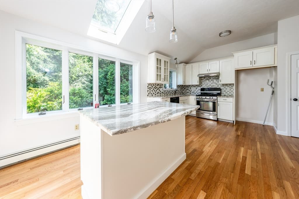 Single Family Residence at 100 Farmersville Road, Sandwich MA 02563, photo 13 of 36
