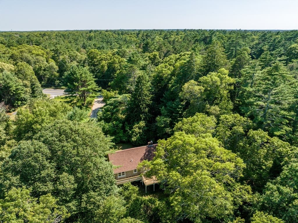 Single Family Residence at 100 Farmersville Road, Sandwich MA 02563, photo 3 of 36