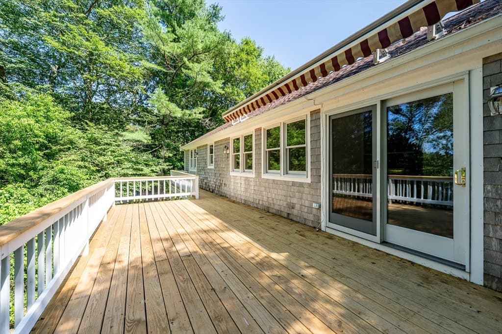 Single Family Residence at 100 Farmersville Road, Sandwich MA 02563, photo 5 of 36