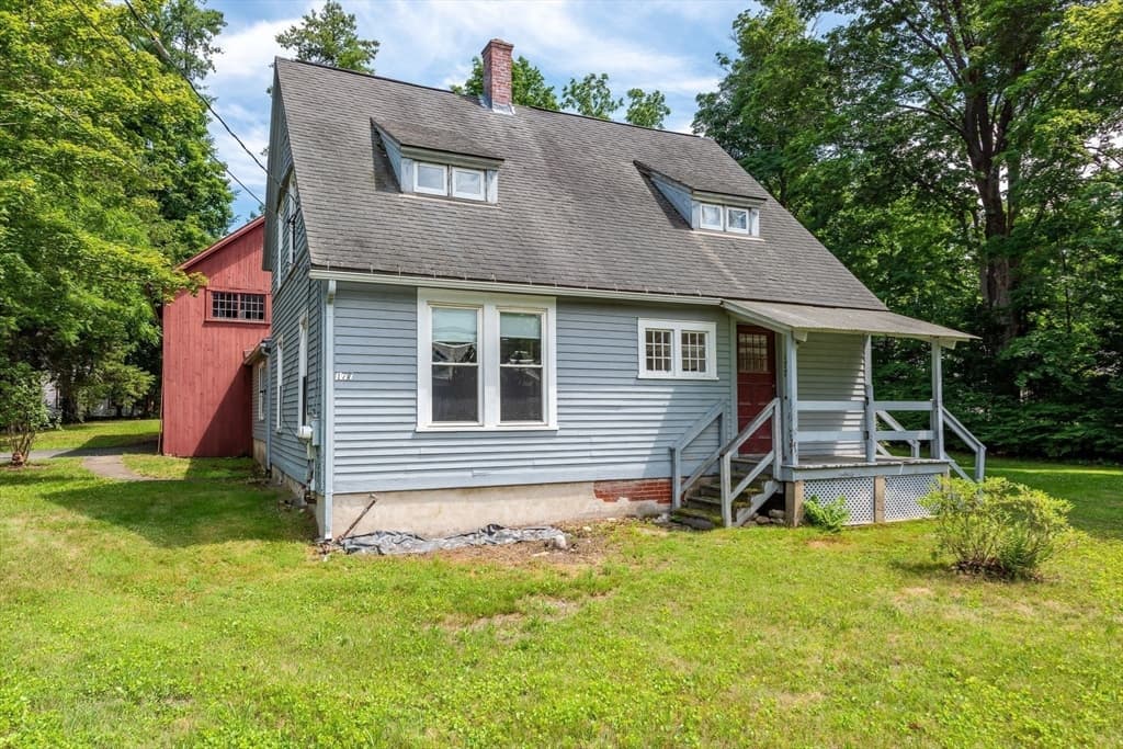 177 Montague Rd, Amherst MA 01002 photo 2