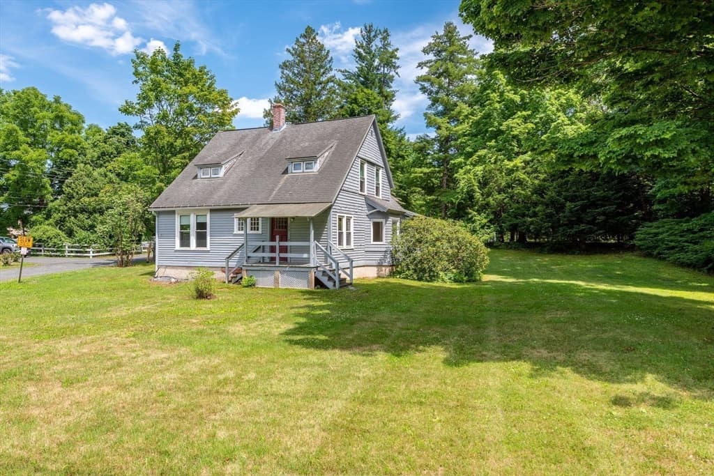 177 Montague Rd, Amherst MA 01002 photo 3