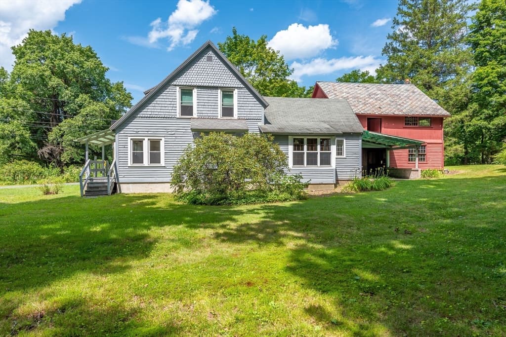 177 Montague Rd, Amherst MA 01002 photo 5