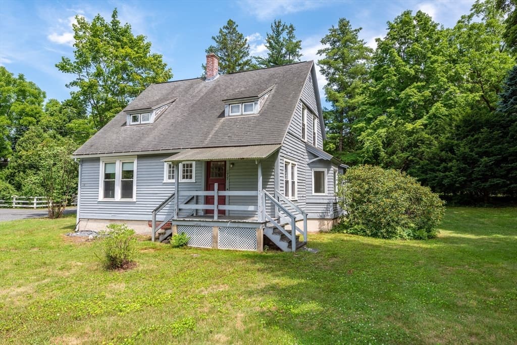 177 Montague Rd, Amherst MA 01002 photo 4