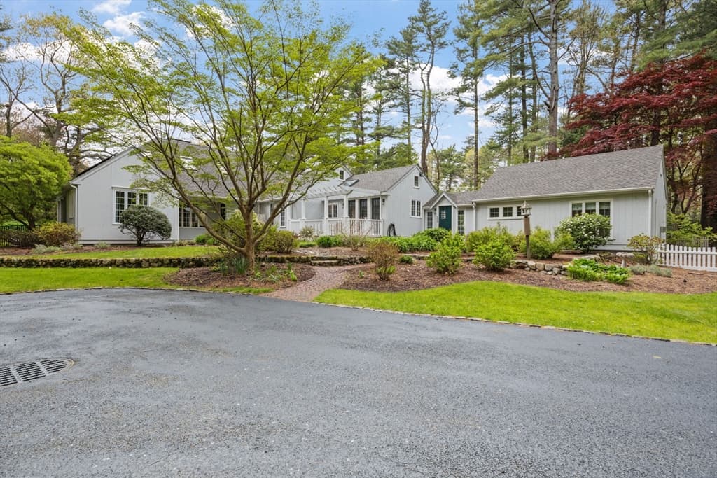 908 Main St, Norwell MA 02061