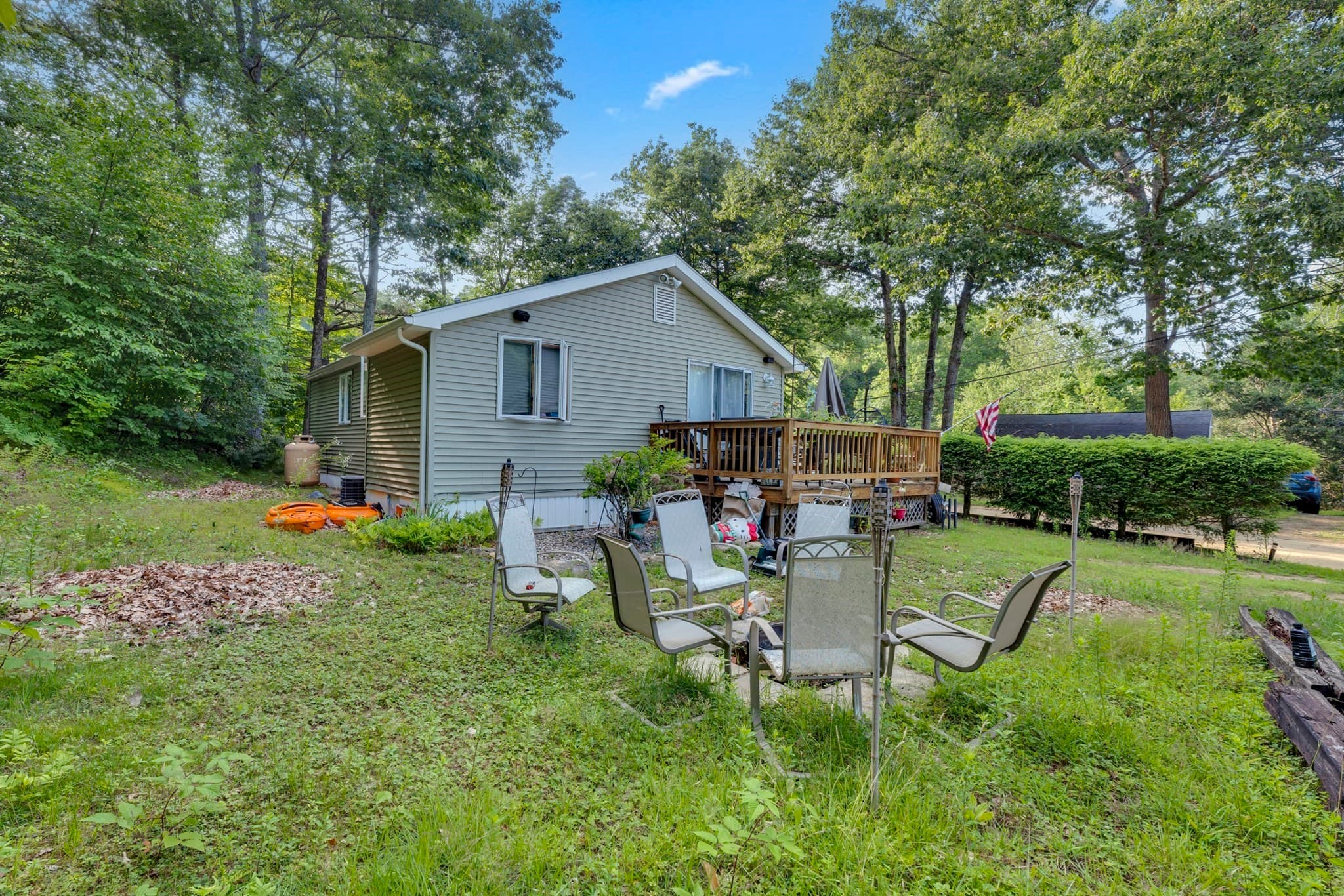 Single Family Residence at 2 Roberts Park Rd, Holland MA 01521, Holland, photo 6 of 10