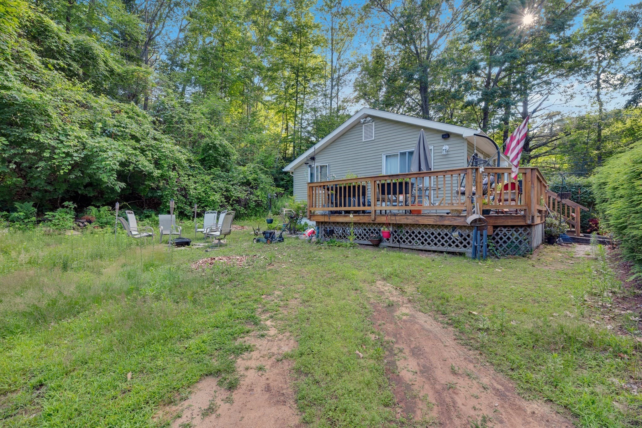 Single Family Residence at 2 Roberts Park Rd, Holland MA 01521, Holland, photo 3 of 10