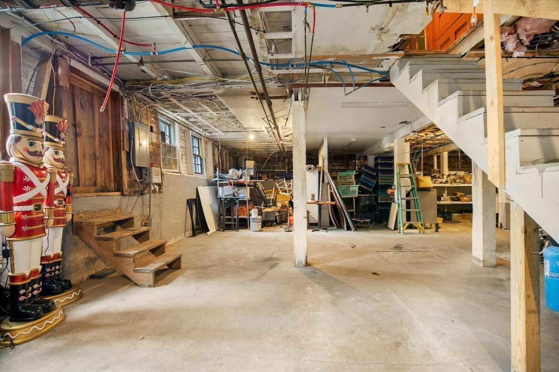 Commercial Sale at 70 Main St., Wellfleet MA 02667, photo 12 of 31