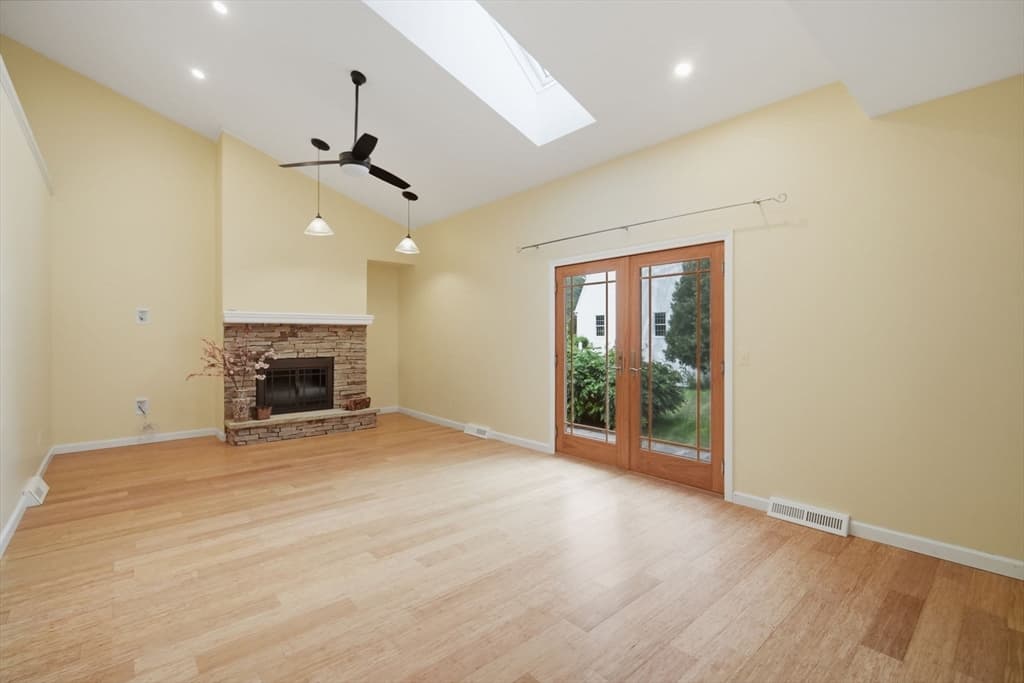 20 Shirley St, Wilbraham MA 01095 photo 8