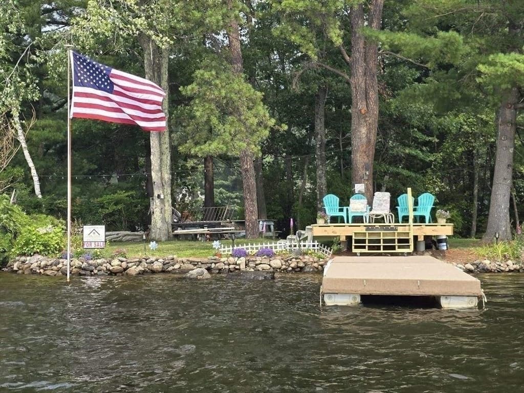 878 Flat Hill Rd, Lunenburg MA 01462 photo 2