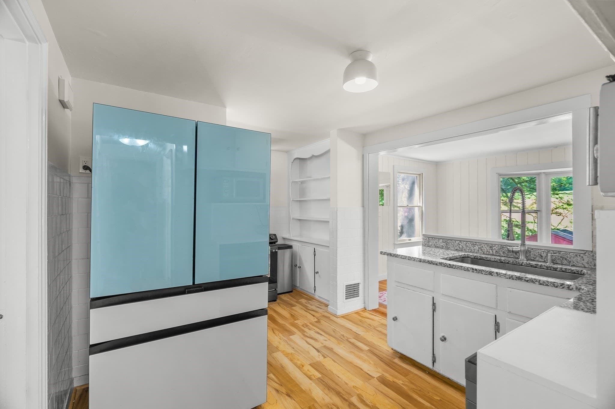 Single Family Residence at 567 Poplar Street, Boston MA 02131, Boston, photo 14 of 42