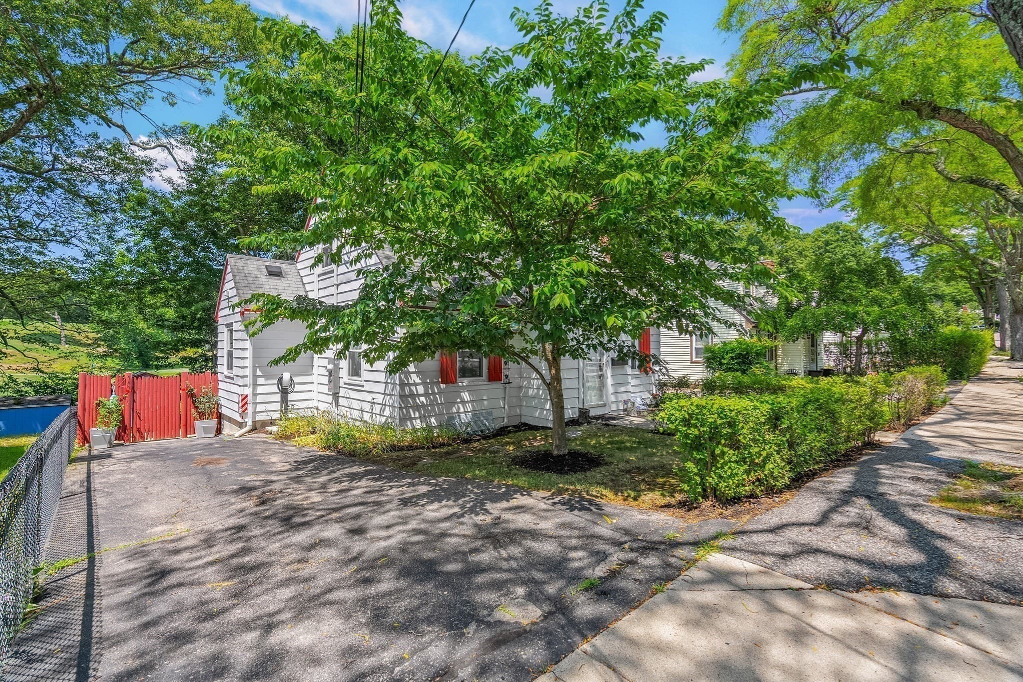 Single Family Residence at 567 Poplar Street, Boston MA 02131, Boston, photo 37 of 42