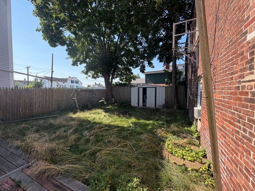 149 Franklin St, Fall River MA 02720 photo 3