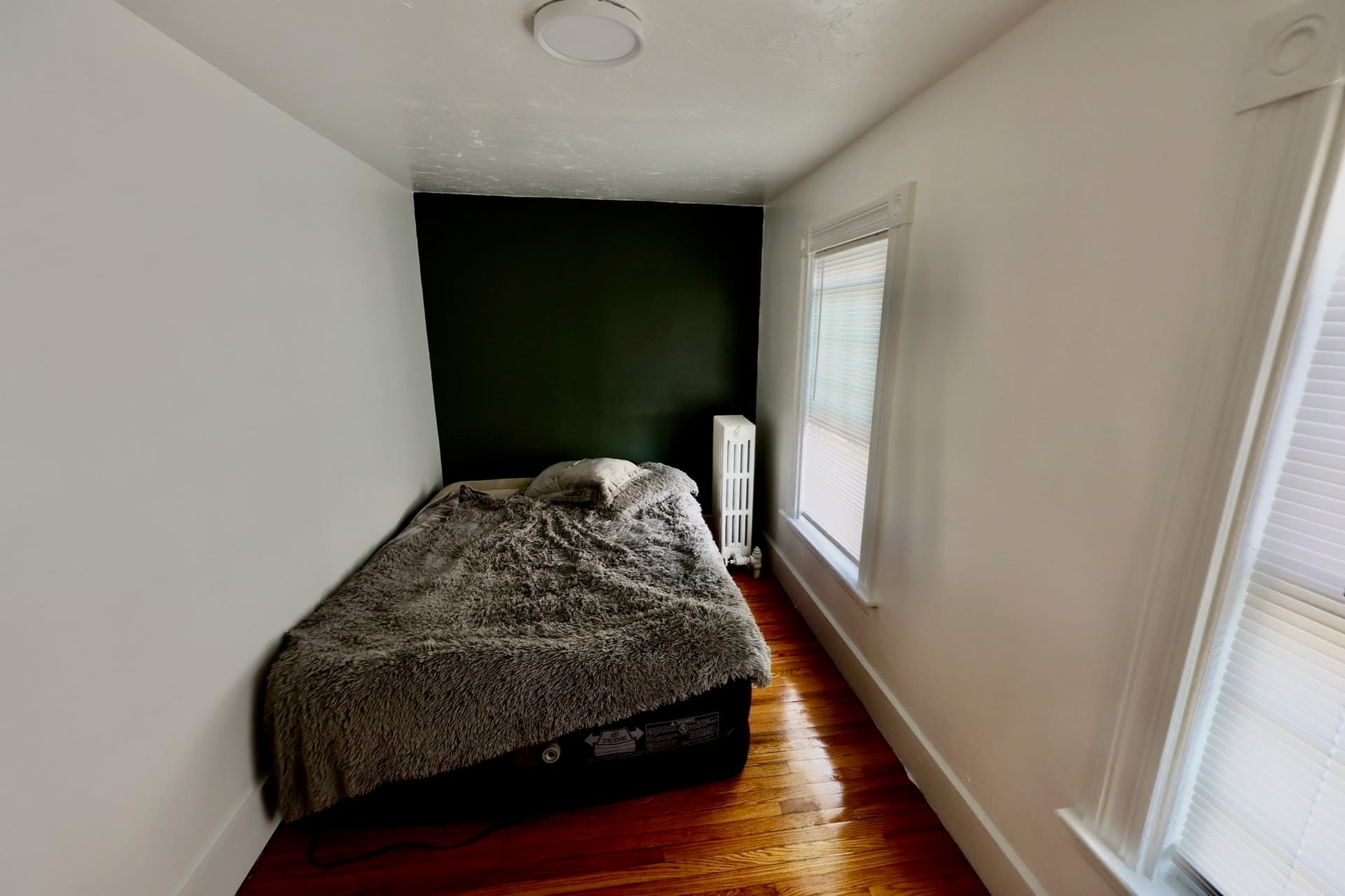 Single Family Residence at 91 South St, Fitchburg MA 01420, photo 20 of 31