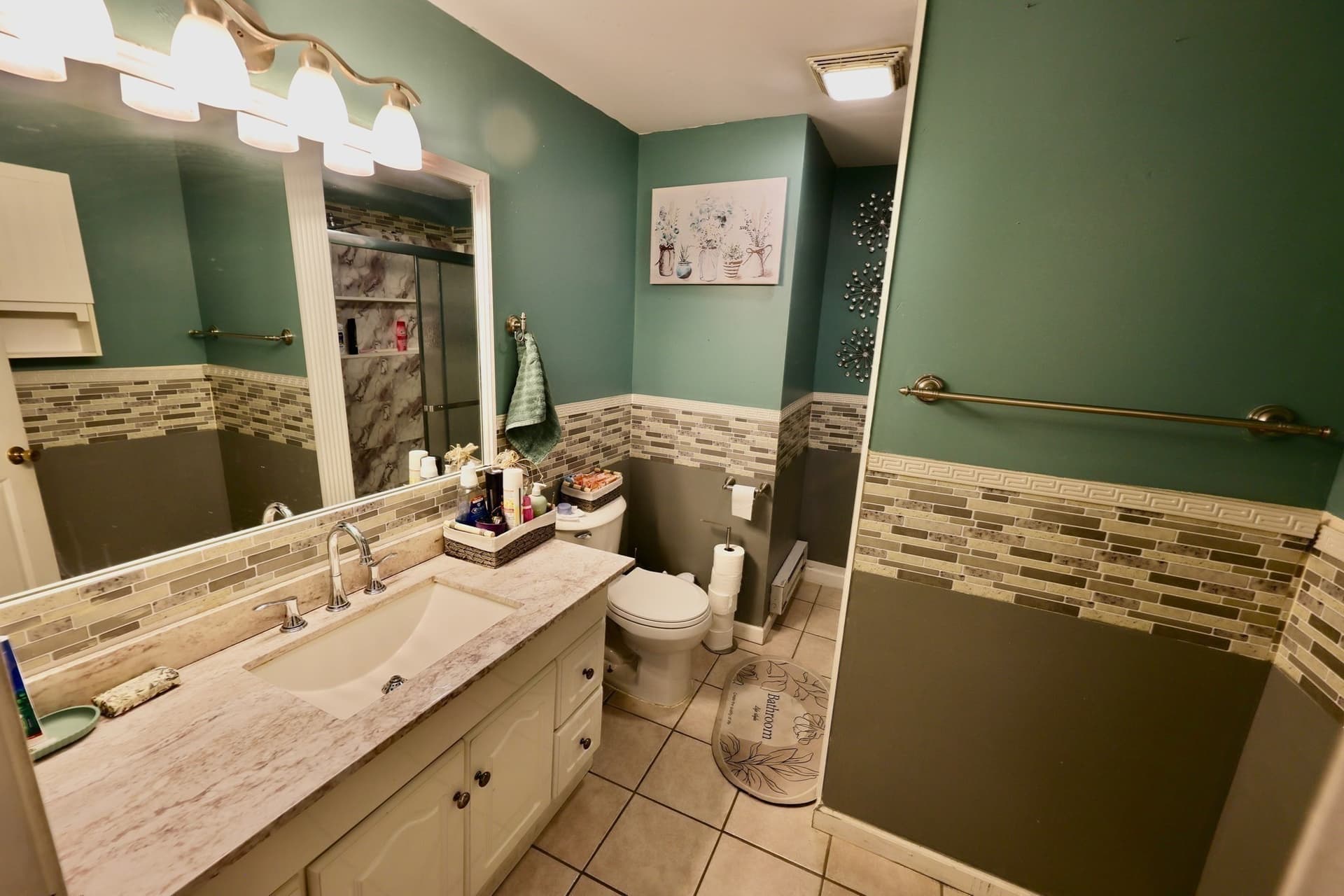 Single Family Residence at 91 South St, Fitchburg MA 01420, photo 18 of 31