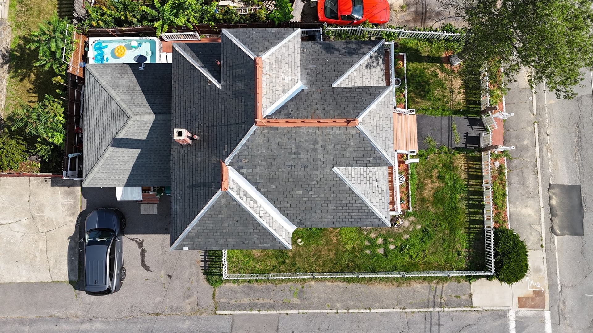 Single Family Residence at 91 South St, Fitchburg MA 01420, photo 4 of 31
