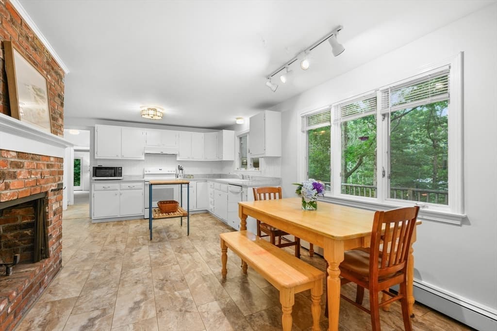 24 Faunce Mountain Rd, Sandwich MA 02563 photo 7