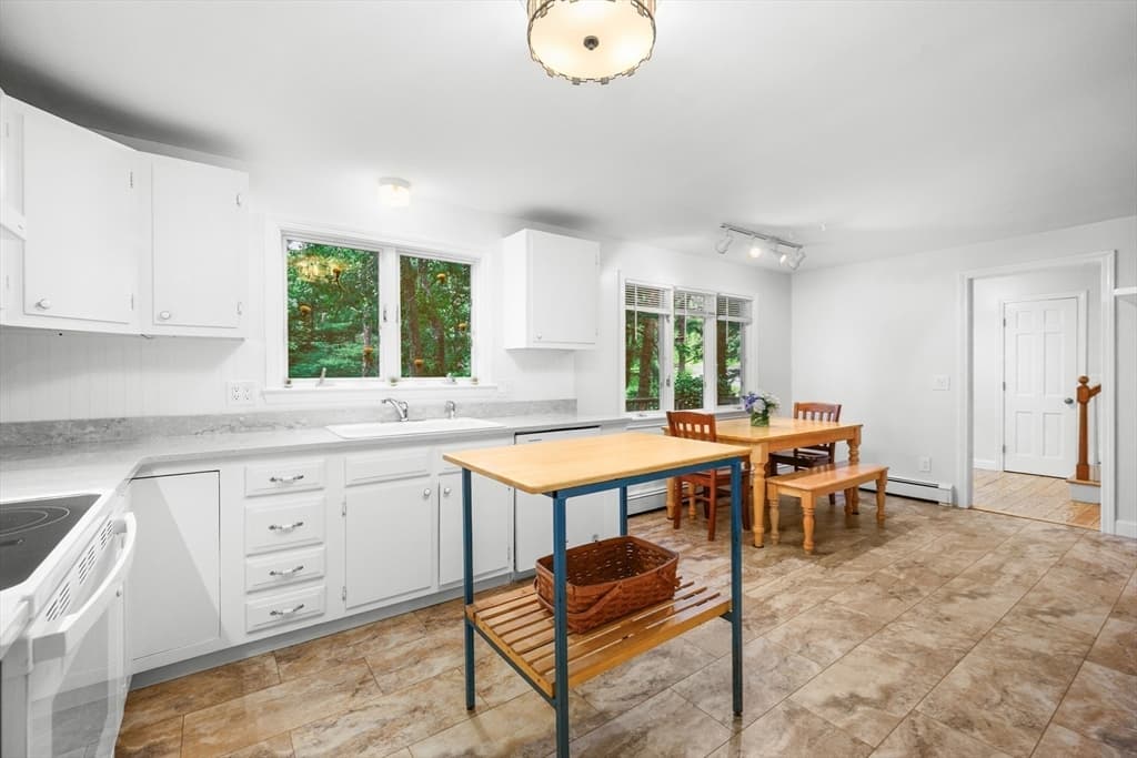 24 Faunce Mountain Rd, Sandwich MA 02563 photo 9