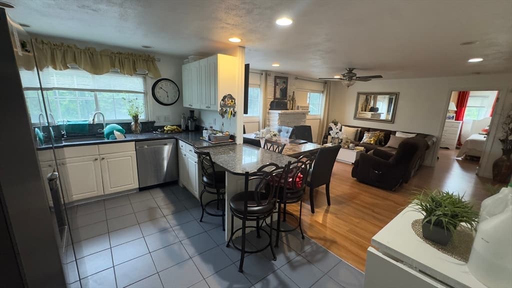 747 River St # 2, Haverhill MA 01832 photo 9