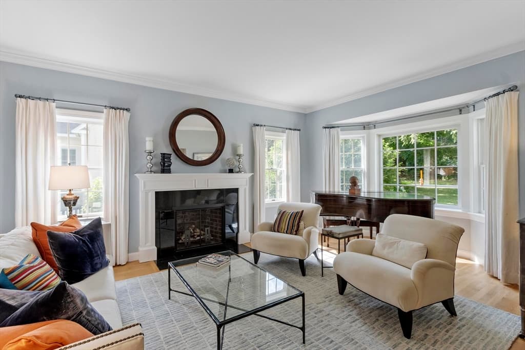 54 William Street, Andover MA 01810 photo 3