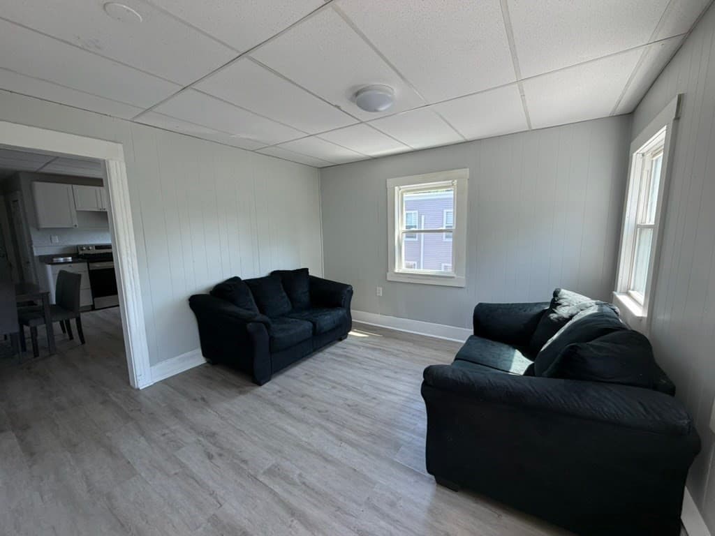31 North St, Worcester MA 01605 photo 5