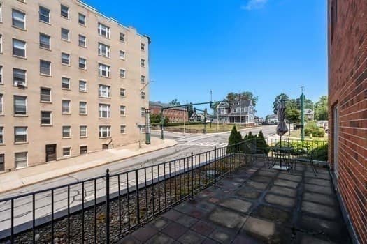 44 Elm # 102, Worcester MA 01609 photo 17