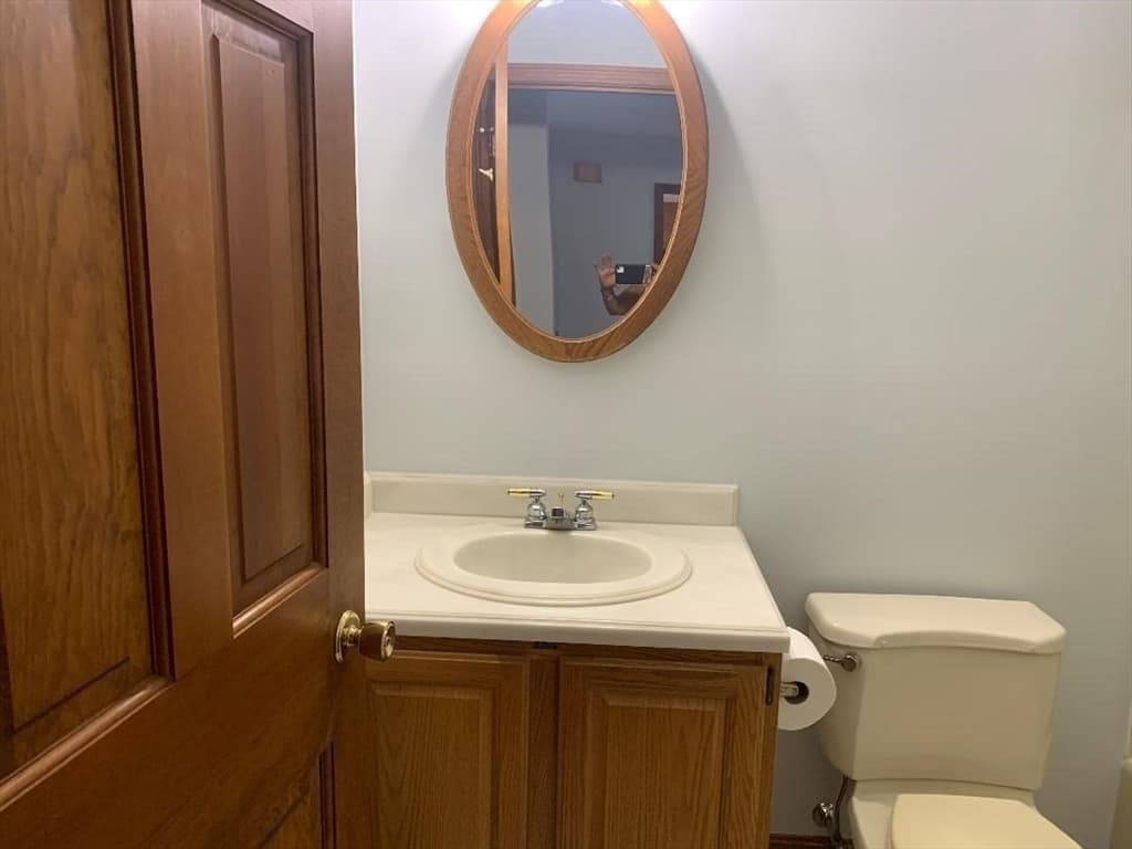 53 Hampden Road, East Longmeadow MA 01028 photo 22