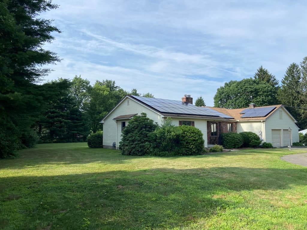 53 Hampden Road, East Longmeadow MA 01028