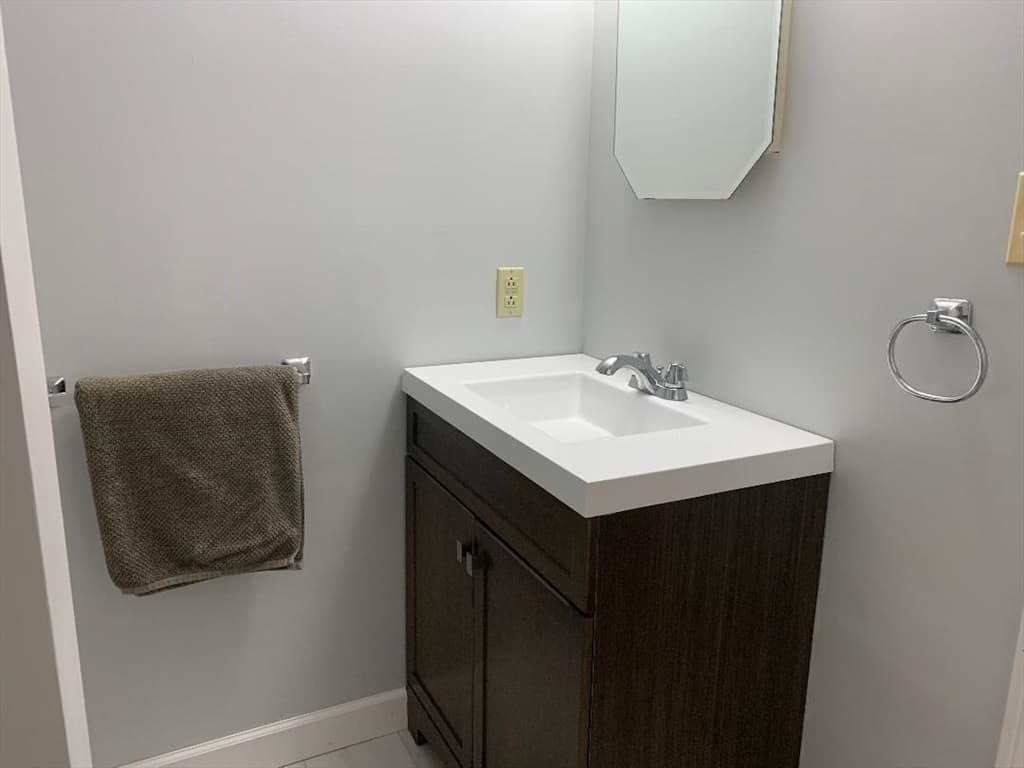 53 Hampden Road, East Longmeadow MA 01028 photo 33