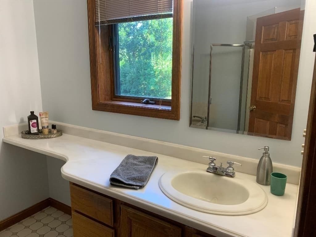 53 Hampden Road, East Longmeadow MA 01028 photo 25