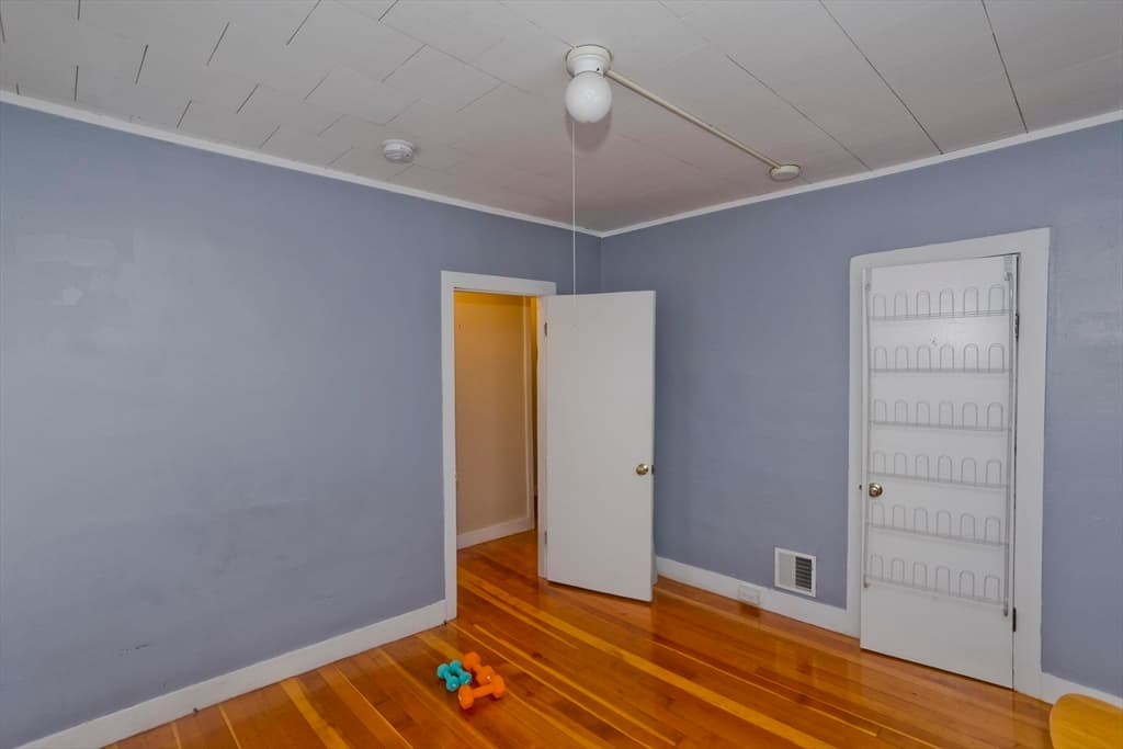 Duplex at 3157-3159 Main Street, Palmer MA 01069, Palmer, photo 11 of 36