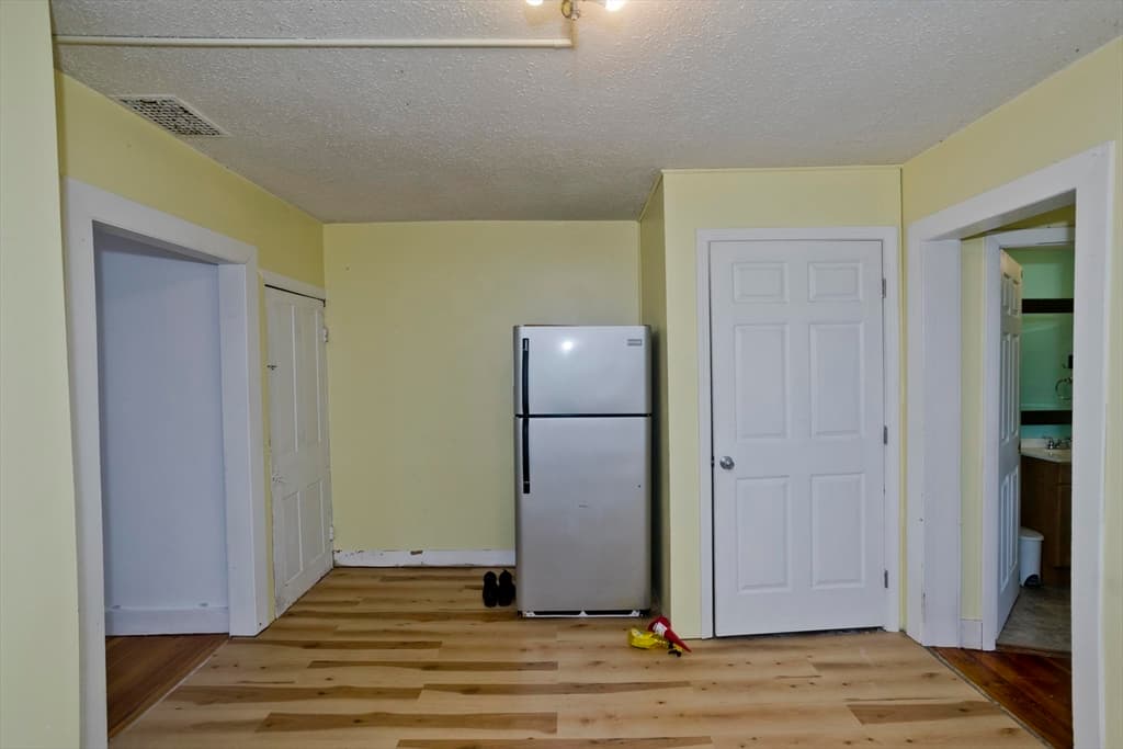 Duplex at 3157-3159 Main Street, Palmer MA 01069, Palmer, photo 4 of 36