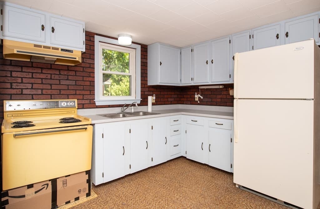 9 Morrison Way, Lakeville MA 02347 photo 8