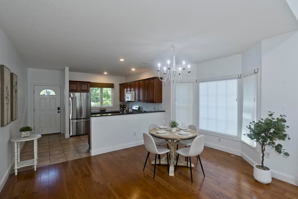 102 Lyman St # 102, South Hadley MA 01075 photo 3
