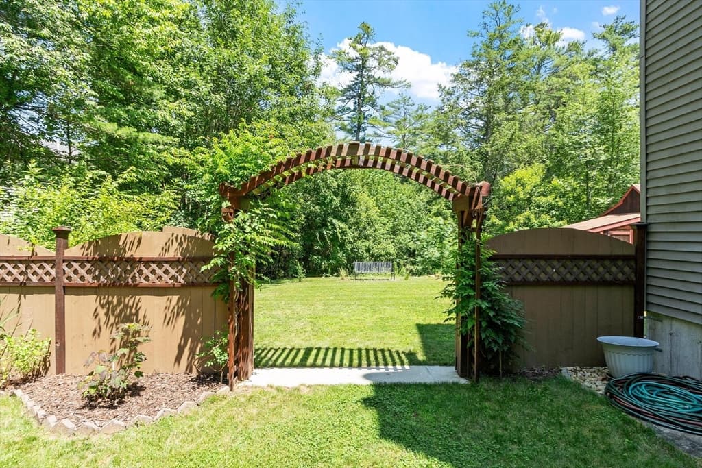 Single Family Residence at 41 Penobscott Ave, Hubbardston MA 01452, Hubbardston, photo 34 of 42