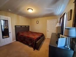 54 Pleasant St, Lowell MA 01852 photo 13