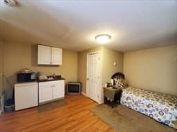 54 Pleasant St, Lowell MA 01852 photo 3