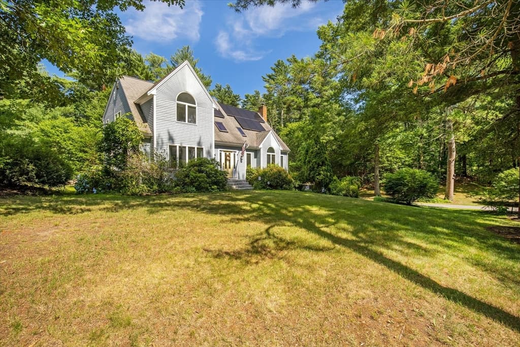 20 Ortolani Cir, Kingston MA 02364 photo 3