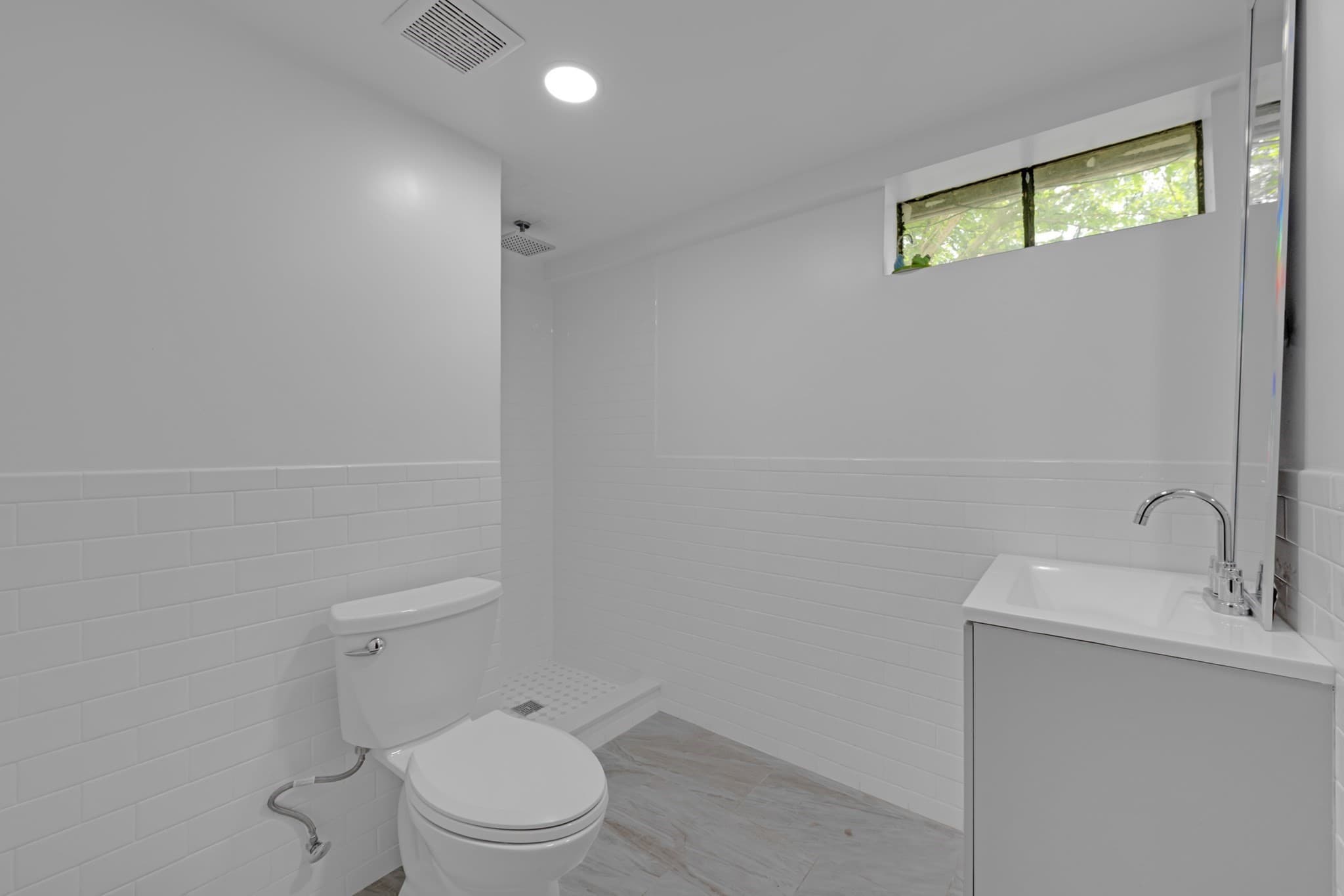 Single Family Residence at 54 Colbert St, Leominster MA 01453, photo 23 of 33