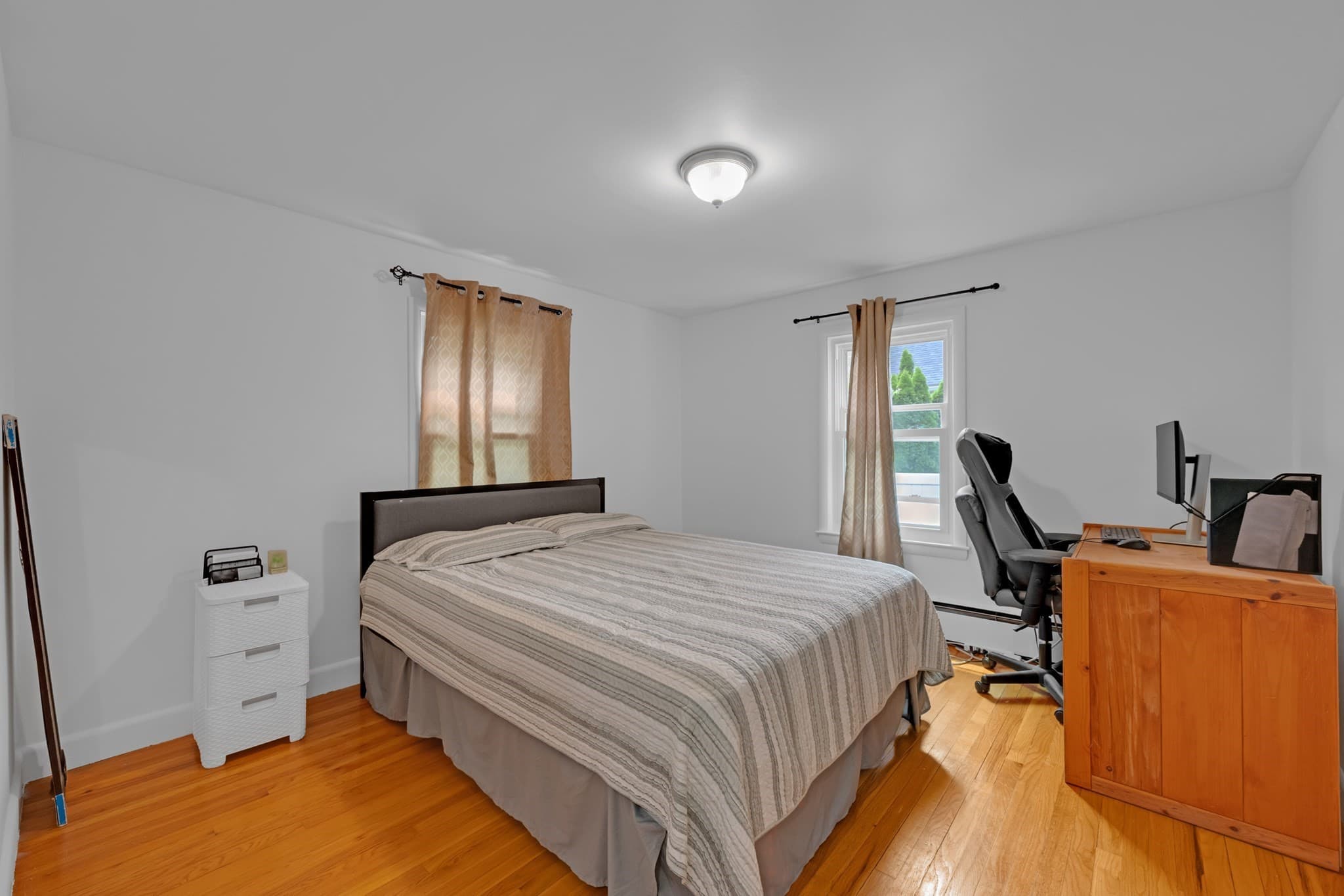 Single Family Residence at 54 Colbert St, Leominster MA 01453, photo 12 of 33